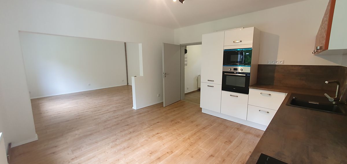 Pronájem rodinného domu 150 m², pozemek 501 m² – fotografie 5