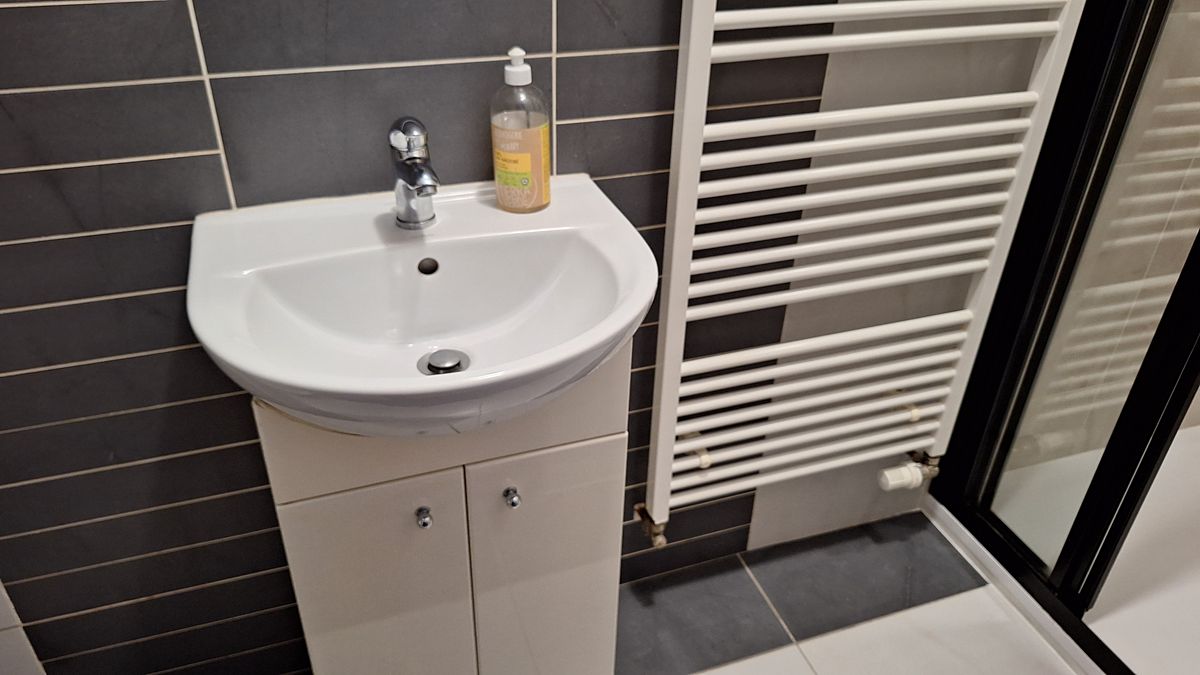 Pronájem bytu 2+kk 55 m² – fotografie 2