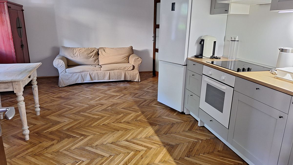 Pronájem bytu 2+kk 55 m²