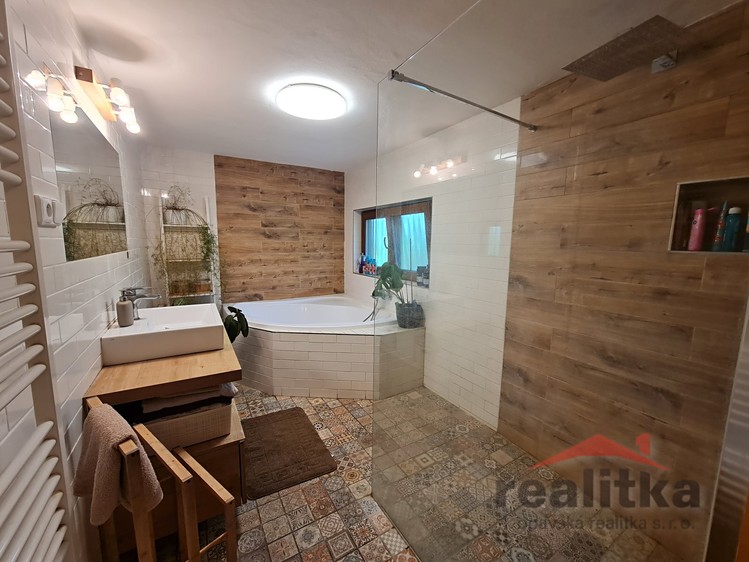 Prodej domu, 132 m² (5 z 34)