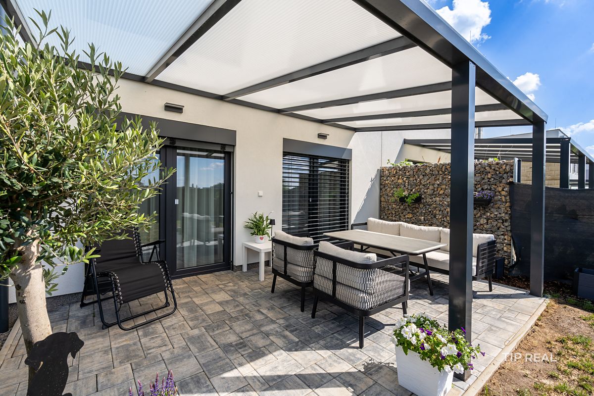 Prodej rodinného domu 117 m², pozemek 367 m² – fotografie 2