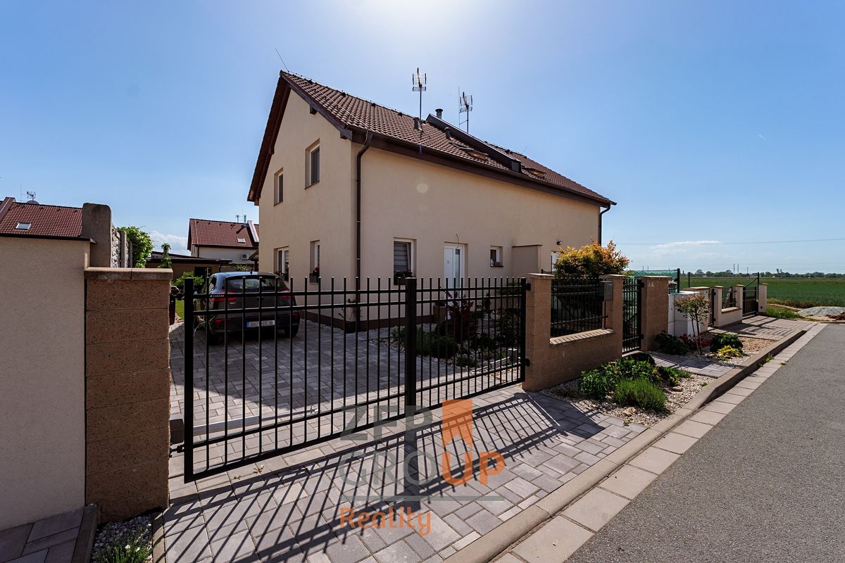 Prodej rodinného domu 80 m², pozemek 351 m²