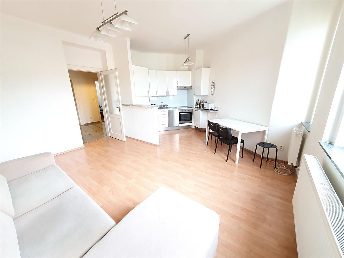 Pronájem bytu 3+kk 86 m²