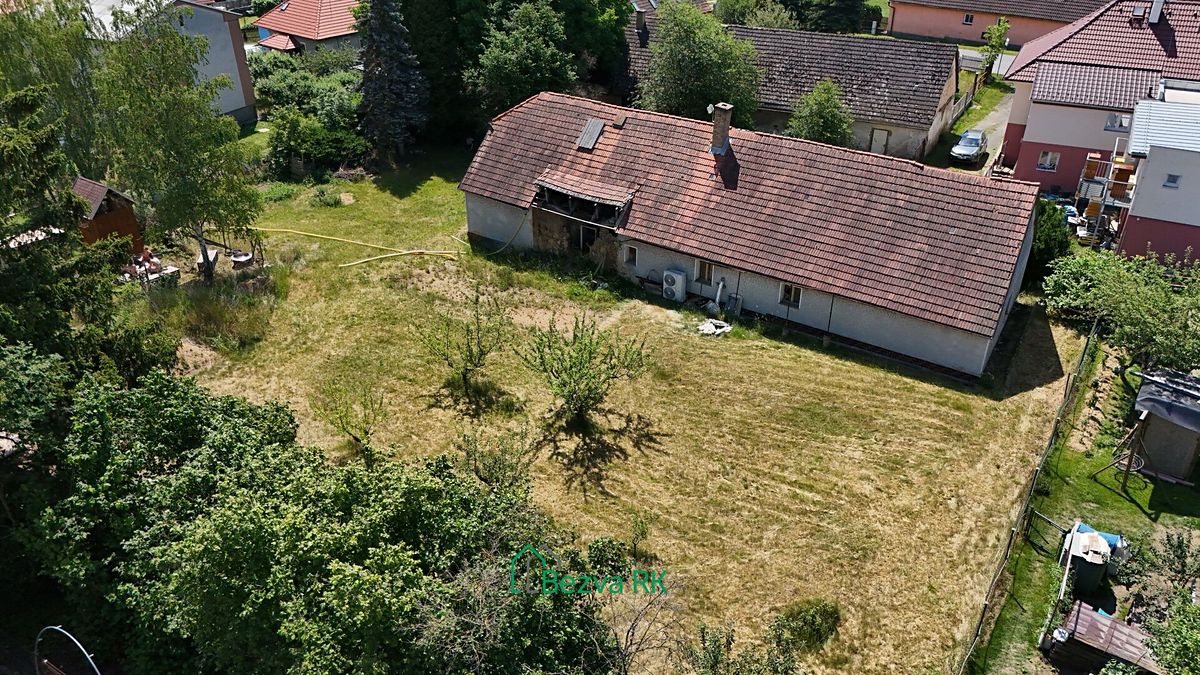 Prodej rodinného domu 90 m², pozemek 1812 m² – fotografie 3