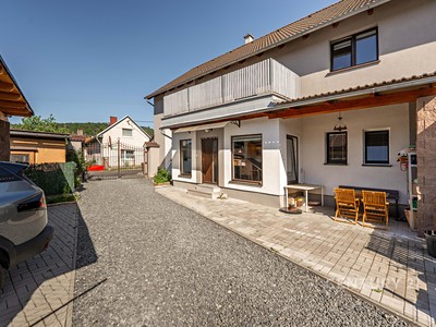 Prodej  rodinného domu 236 m², pozemek 307 m²