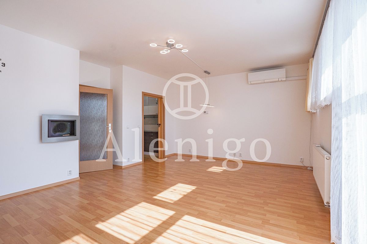 Prodej bytu 3+kk 72 m² – fotografie 2