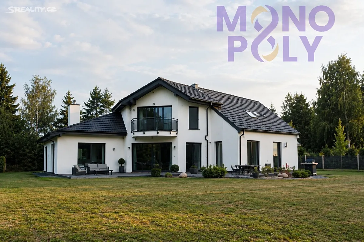 Prodej rodinného domu 316 m², pozemek 2000 m², Dobrovice