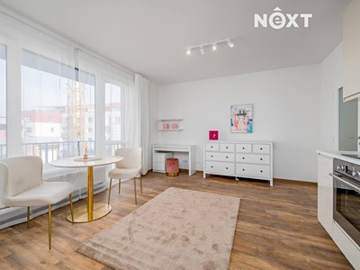 Pronájem bytu 1+kk 32 m²