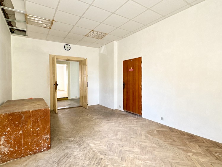 Будинок на продаж, 804 м² (19 з 39)