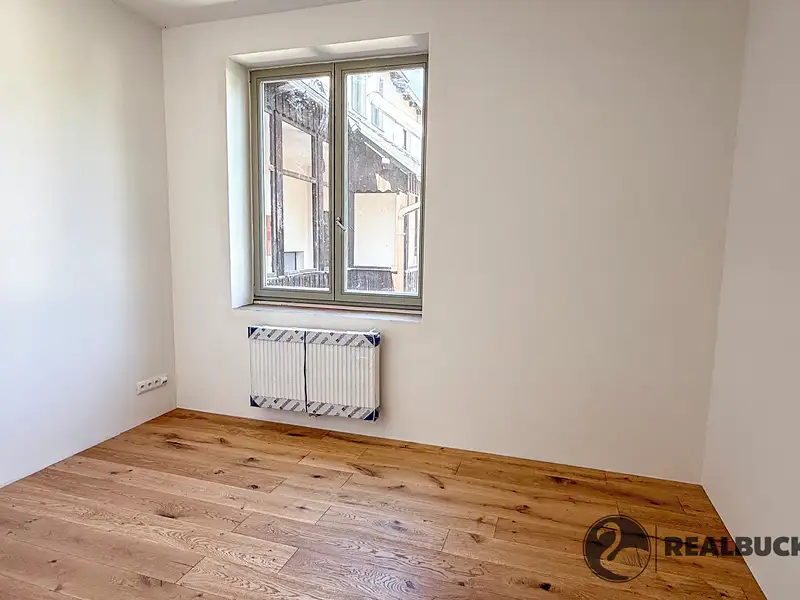Prodej bytu 4+kk 120 m², Turnov – náhled fotky 2
