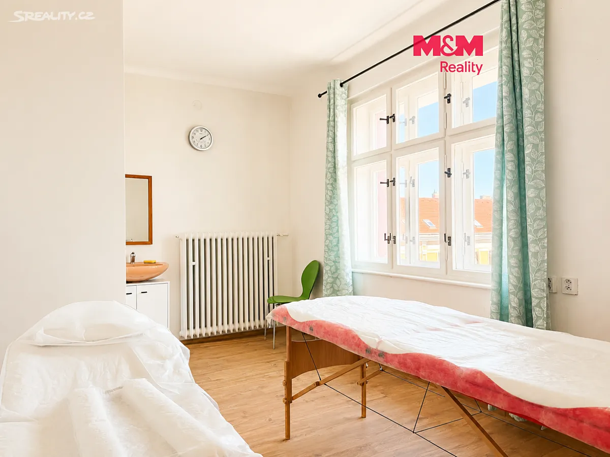 Pronájem komerční nemovitosti 15 m², Kladno