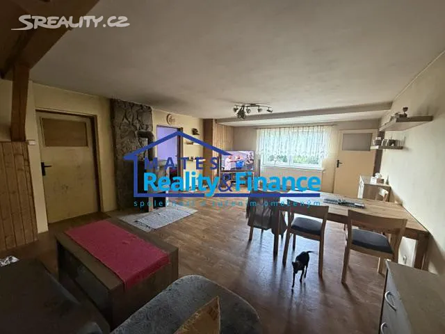 Prodej rodinného domu 318 m², pozemek 2885 m² – pohled 4