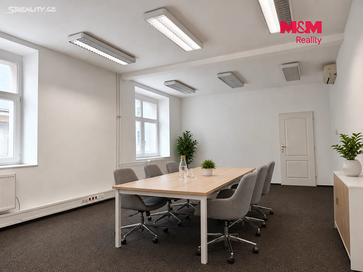 Pronájem kanceláře 73 m² – pohled 3