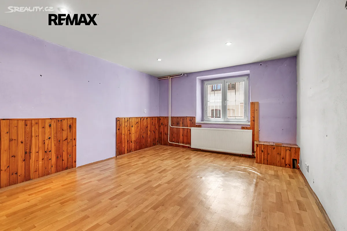 Prodej rodinného domu 186 m², pozemek 390 m² – pohled 4