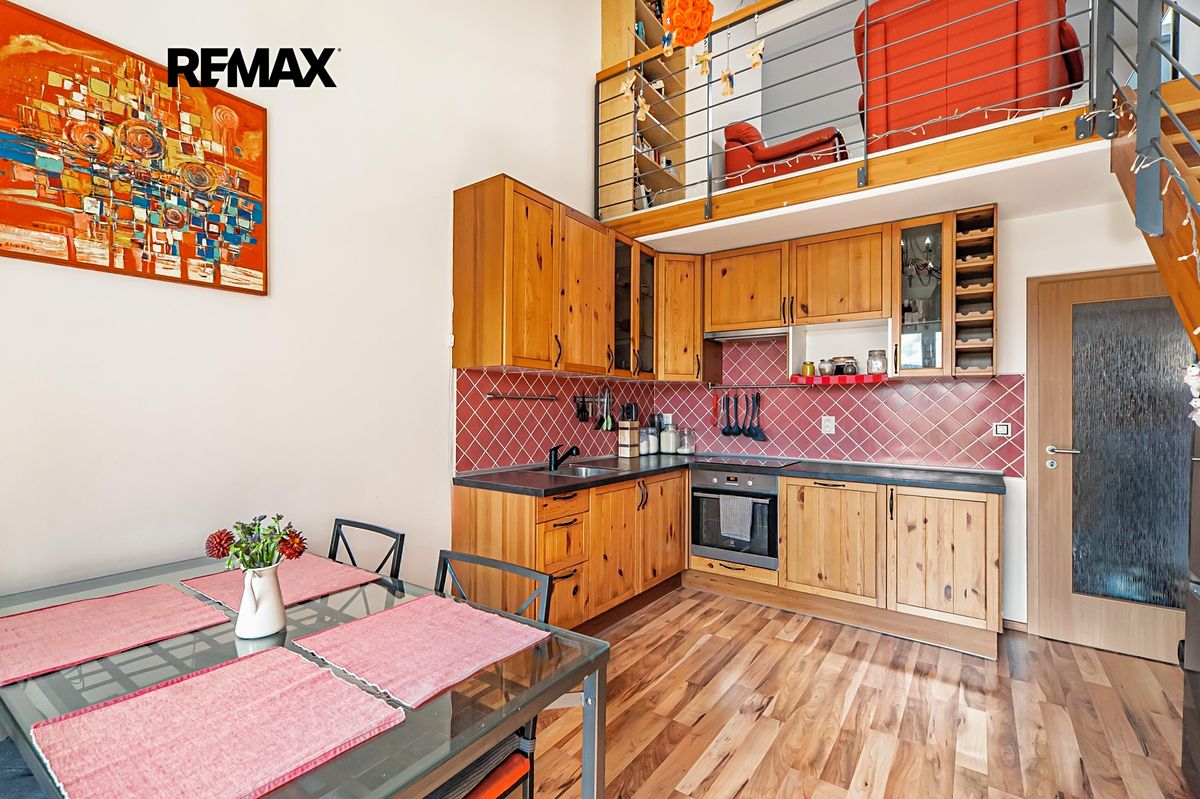 Prodej bytu 4+1 70 m²
