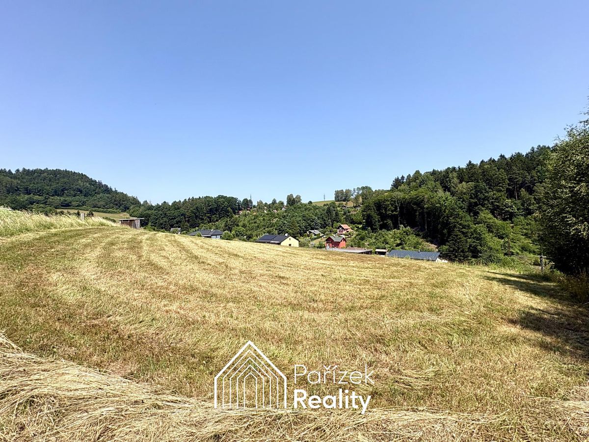 Prodej stavebního pozemku 1003 m² – fotografie 2