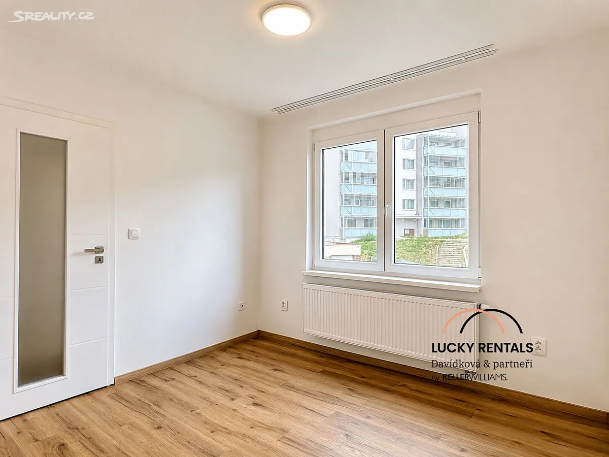 Pronájem rodinného domu 83 m², pozemek 283 m² – další