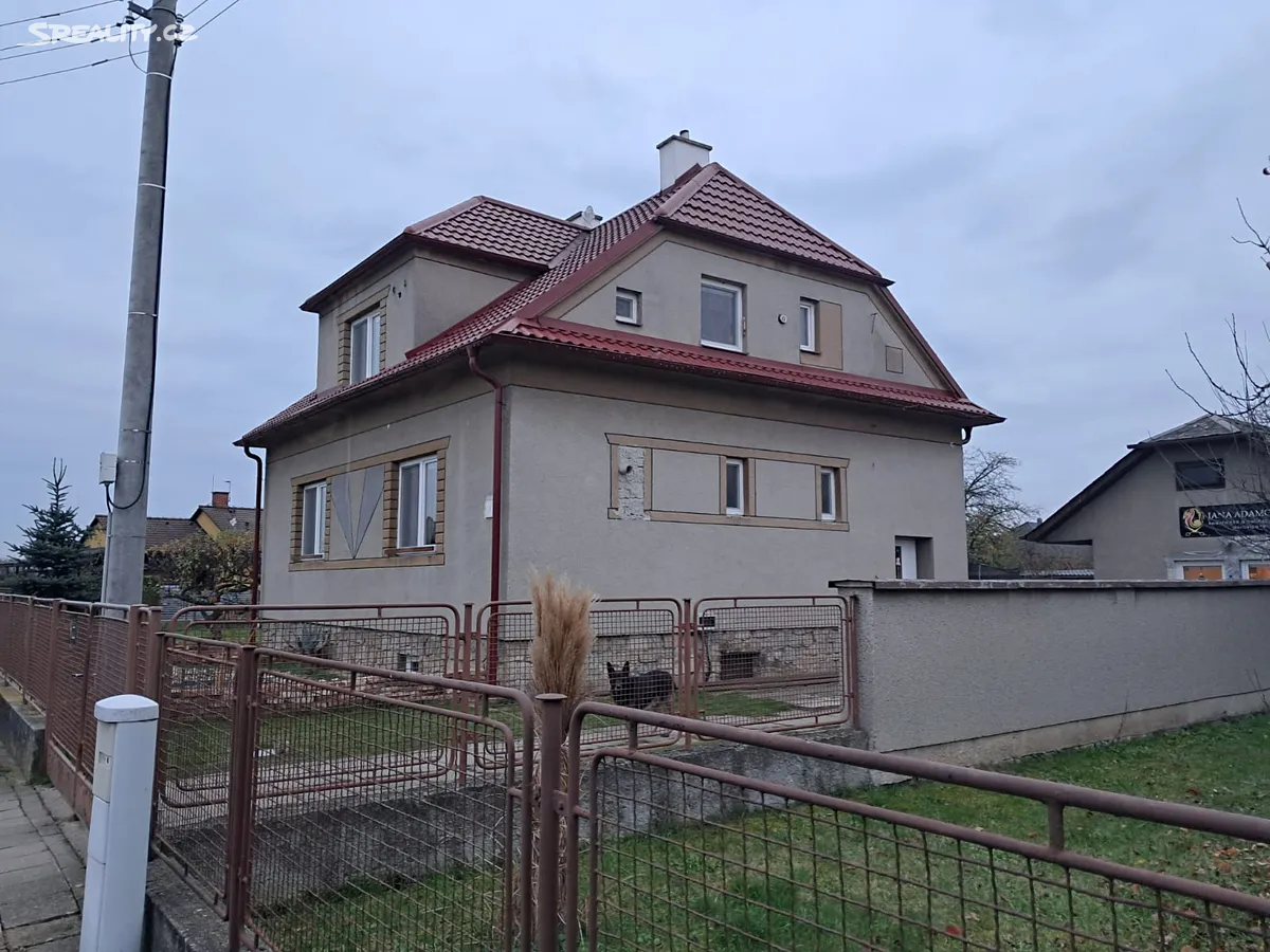 Prodej rodinného domu 150 m², pozemek 1550 m² – pohled 3