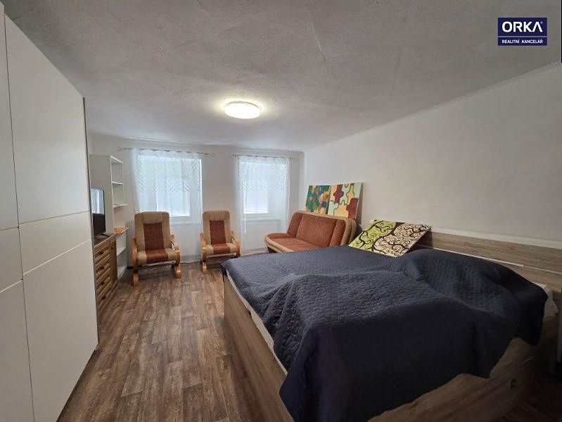 Pronájem bytu 1+1 33 m² – fotografie 4