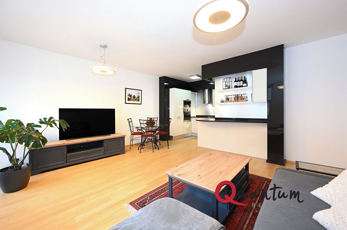 Pronájem bytu 3+kk 80 m²