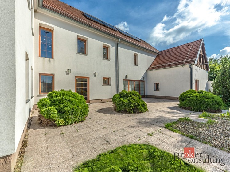 Haus zum Kauf, 900 m² (8 von 41)