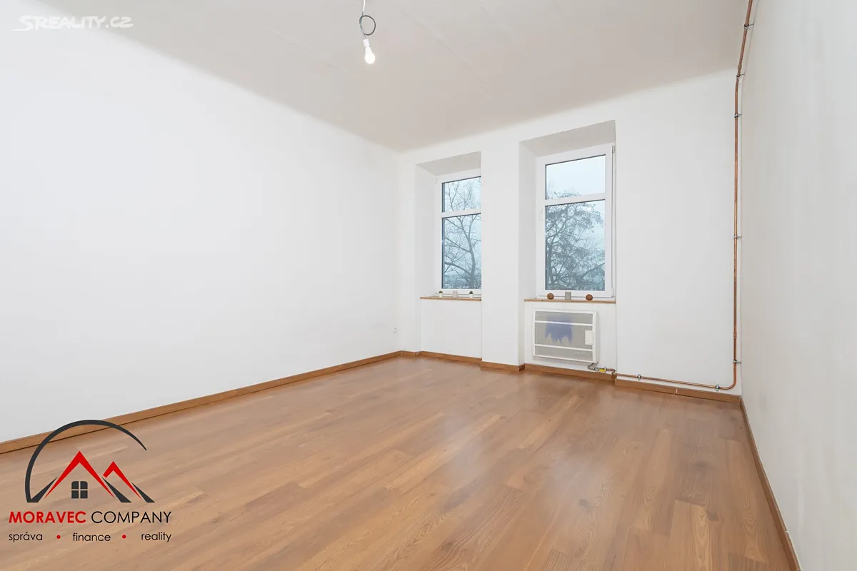 Pronájem bytu 1+1 37 m² – pohled 5