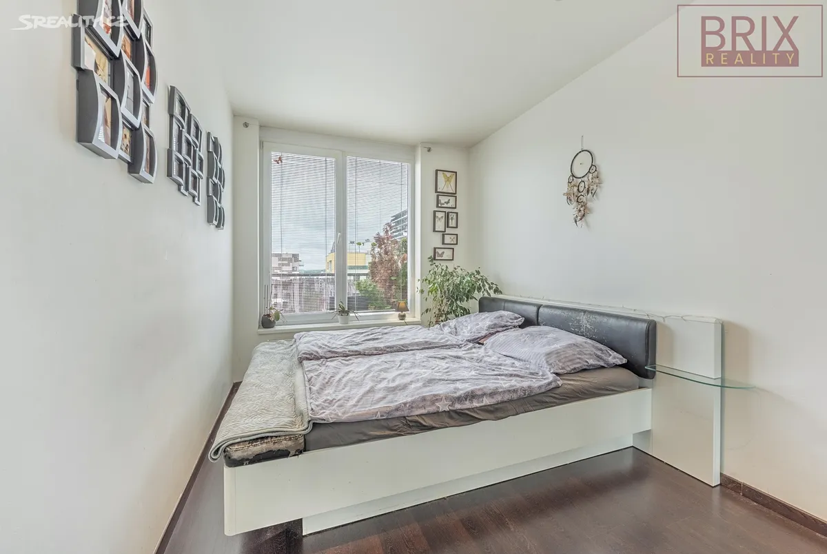 Pronájem bytu 2+kk 54 m², Praha