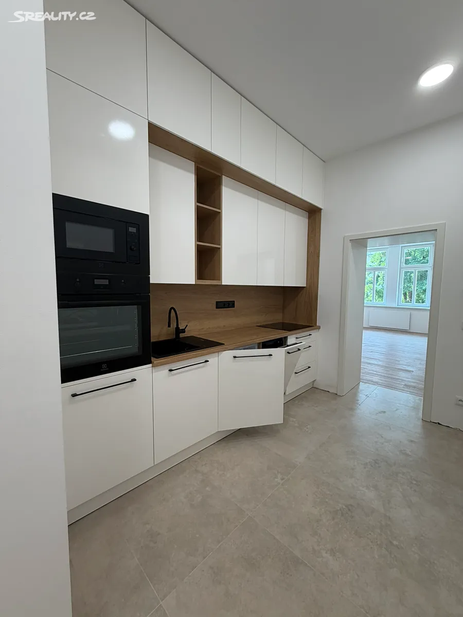 Prodej bytu 1+1 36 m², Brno