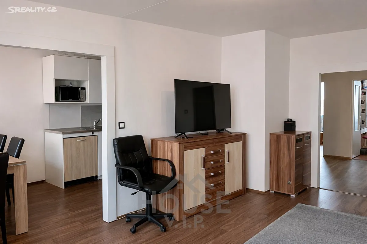 Prodej bytu 3+1 80 m² – pohled 4
