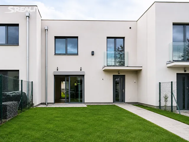 Pronájem rodinného domu 120 m², pozemek 237 m², Chýně