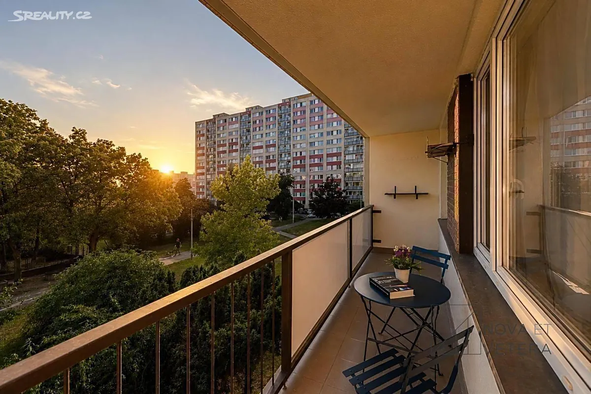 Prodej bytu 4+kk 76 m² - Widok 4