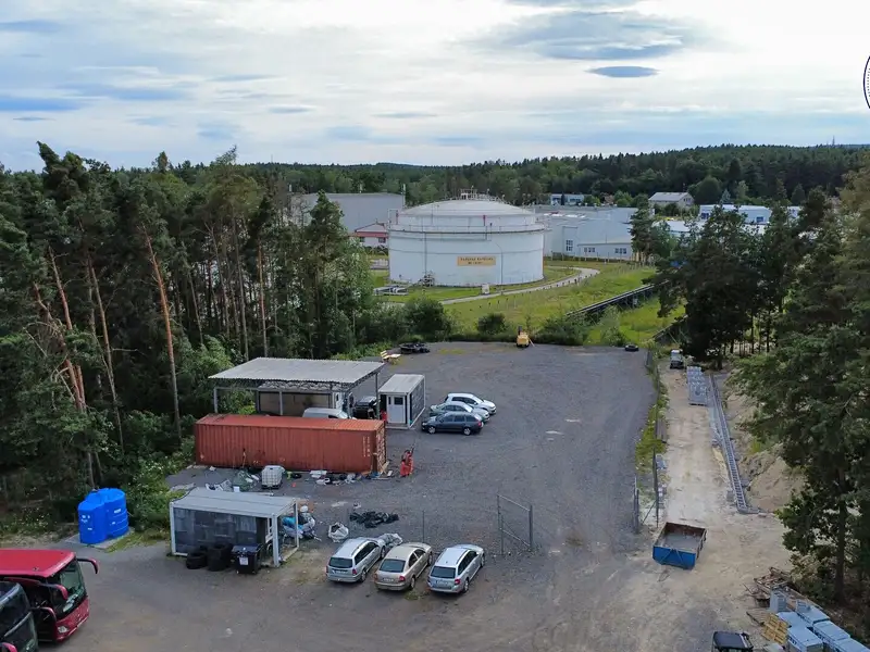 Pronájem komerčního pozemku 1800 m², Třemošná – náhled fotky 3