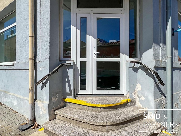 Комерційне приміщення на продаж, 100 м² (46 з 55)