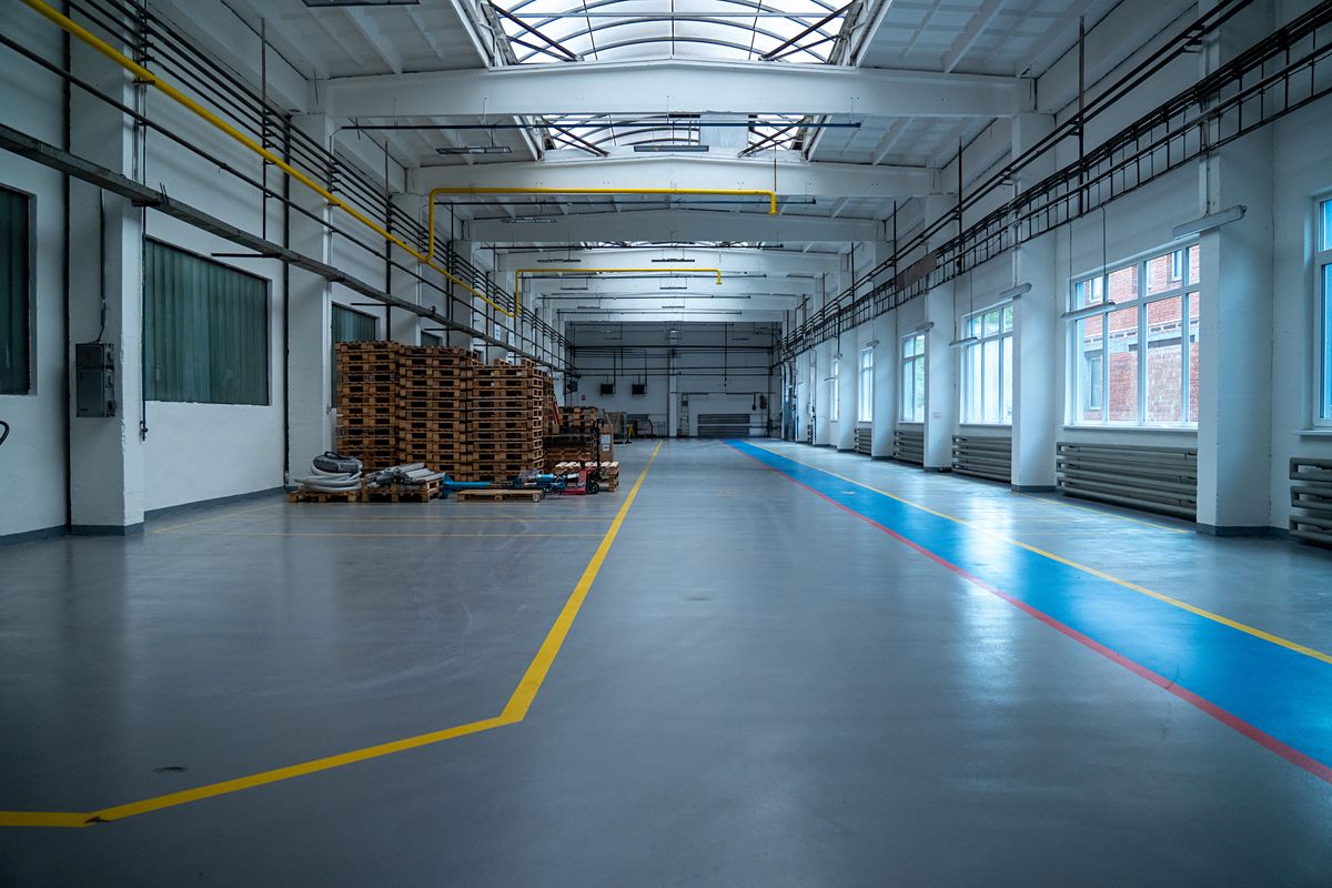 Pronájem výrobní haly, prostoru 1100 m² – fotografie 2