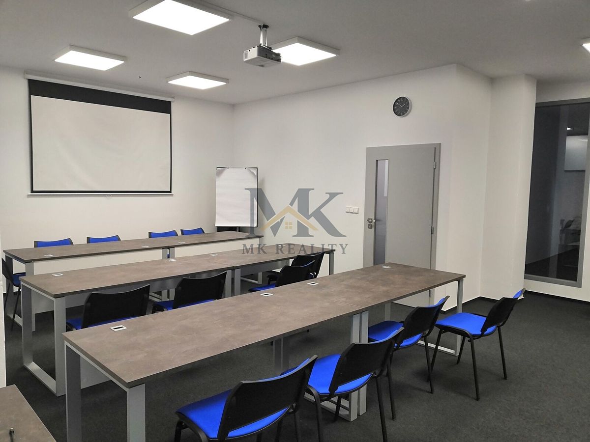 Pronájem kanceláře 70 m² – fotografie 4