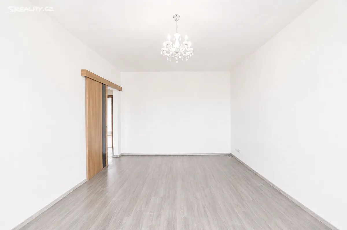 Pronájem bytu 3+1 76 m², Praha