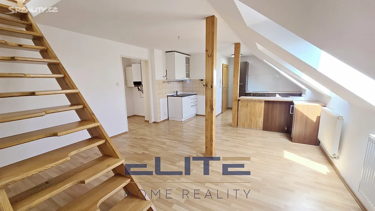 Pronájem bytu 2+kk 59 m², Liberec