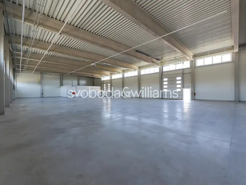 Pronájem výrobní haly, prostoru 1026 m², Kladno – náhled fotky 2