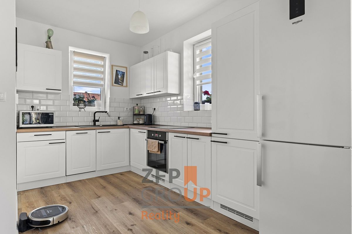 Prodej rodinného domu 80 m², pozemek 351 m² – fotografie 2
