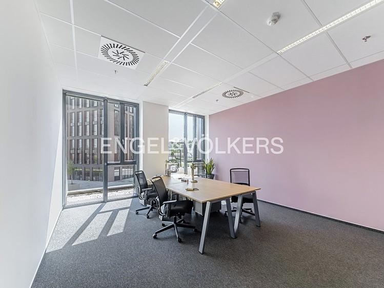 Pronájem komerčního prostoru, 565 m² (5 z 13)