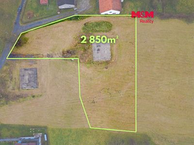 Prodej stavebního pozemku 2850 m²