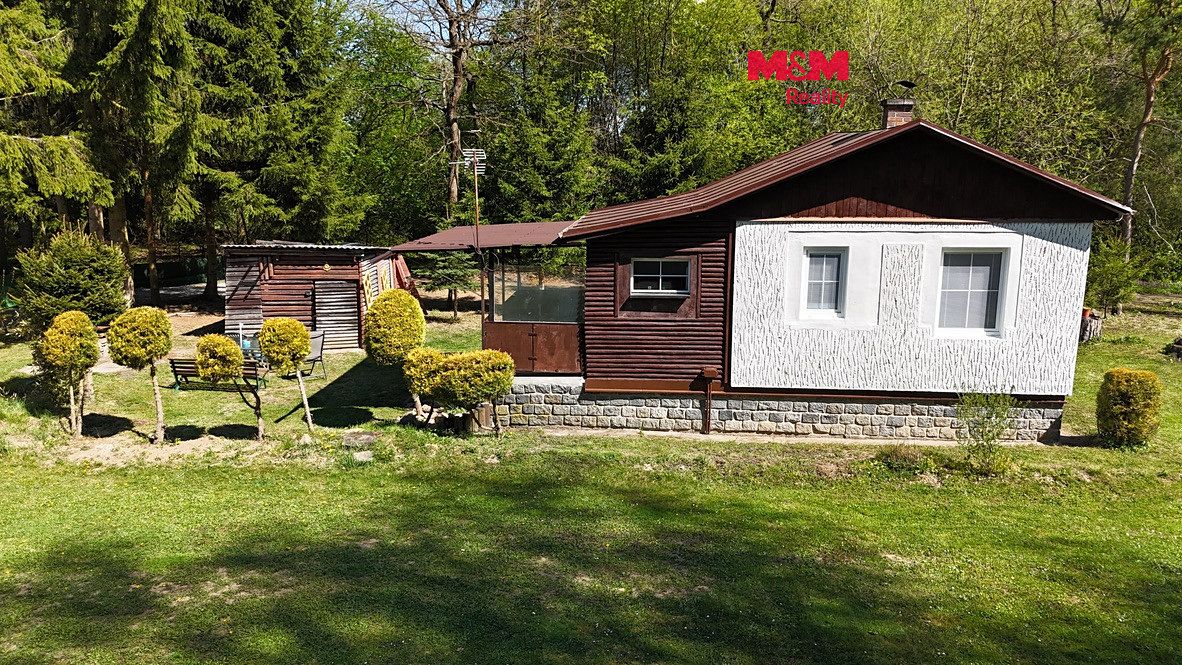 Prodej chaty 244 m², pozemek 250 m²