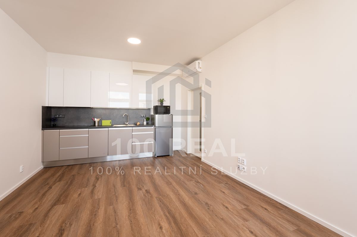 Pronájem bytu 2+kk 44 m²