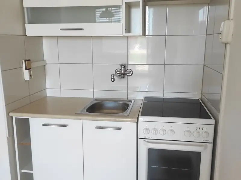 Pronájem bytu 1+kk 34 m², Bruntál – náhled fotky 1