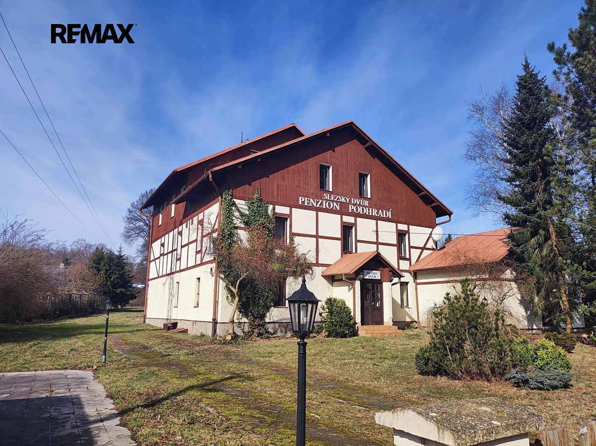 Prodej obchodního prostoru 1400 m²