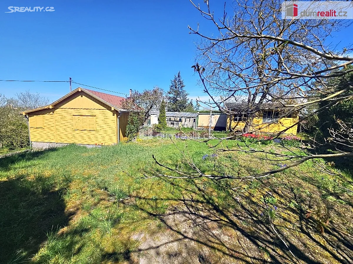 Prodej stavebního pozemku 600 m²