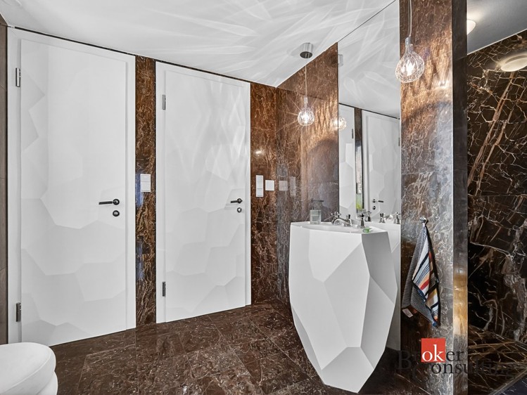 Квартира 4+kk в оренду, 191 м² (7 з 21)