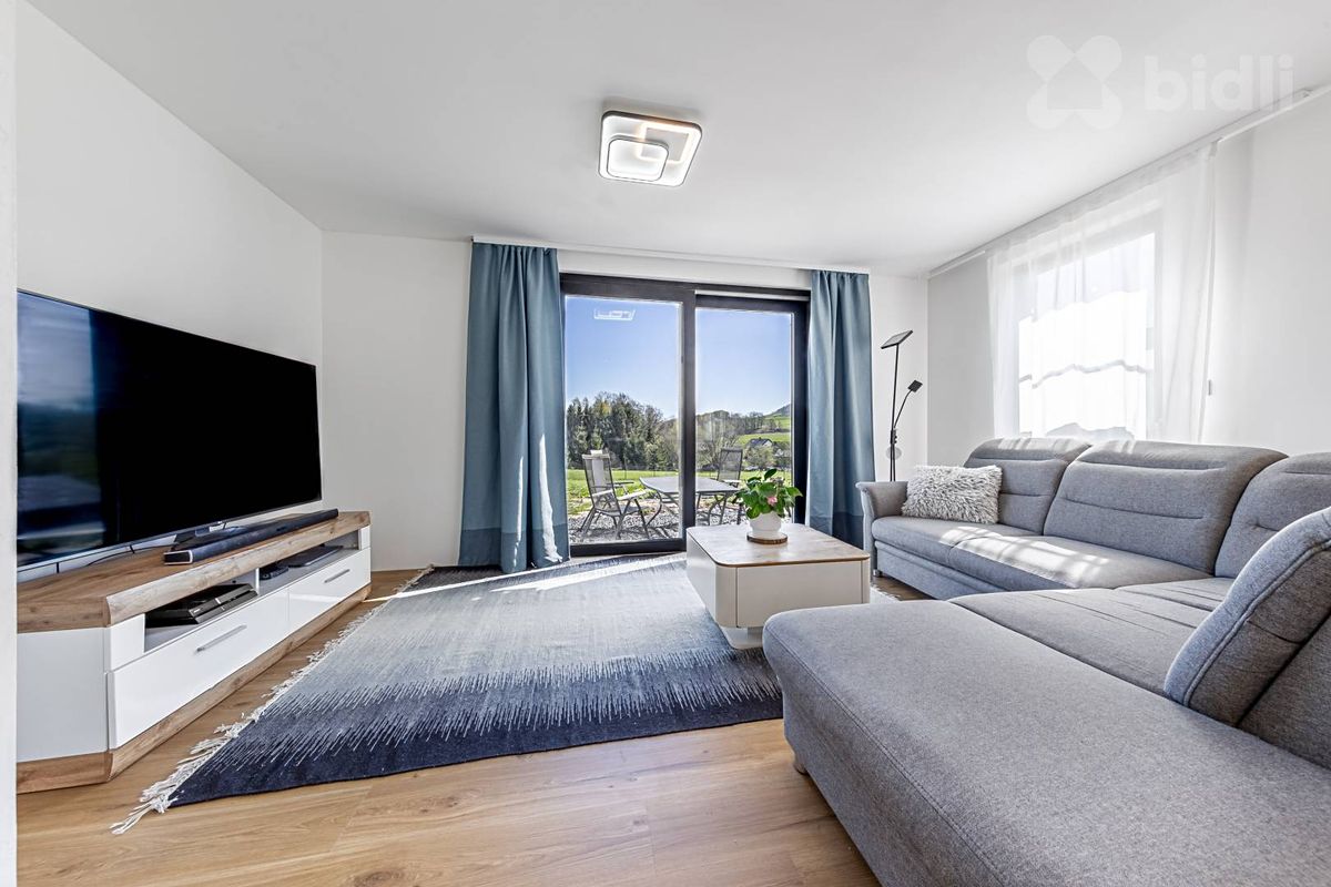 Prodej rodinného domu 171 m², pozemek 4457 m² – fotografie 3