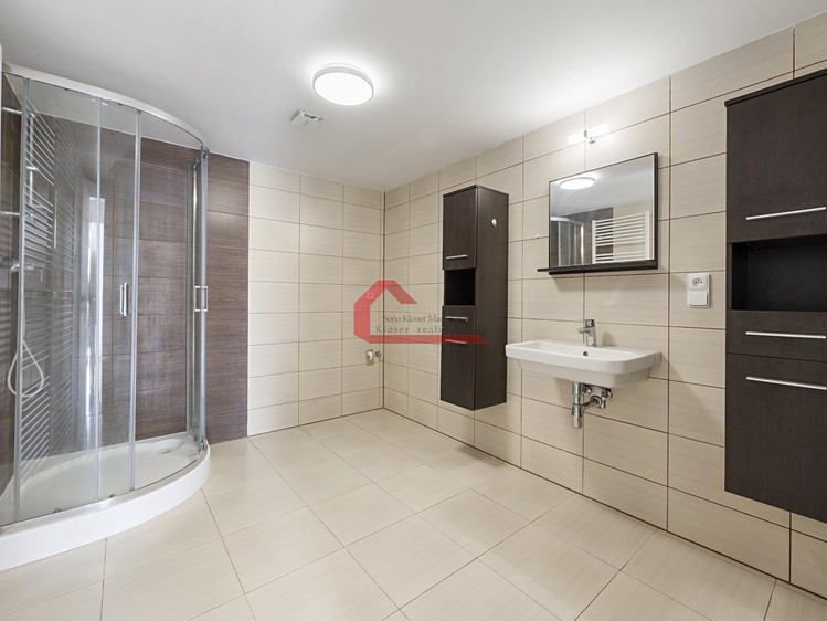Haus zum Kauf, 299 m² (12 von 28)