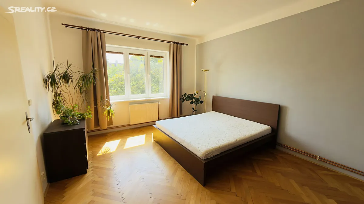 Pronájem bytu 3+1 82 m² - Widok 3
